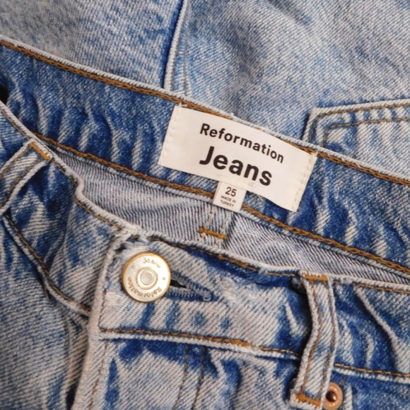 REFORMATION Jeans Denim Cut-Off Shorts Button Fly Colorado Frayed Size 25 - Picture 9 of 12